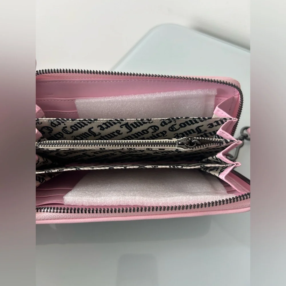 Viral Juicy Couture UK Scottie Dog Black and Pink velour Zip Long Wallet - Picture 7 of 7